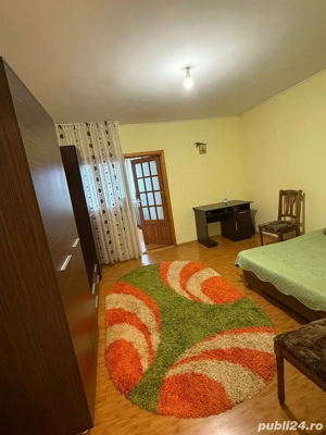 Închiriez garsonieră pentru târgul de Crăciun