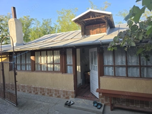 Casa la tara in Jud. Buzau - imagine 5