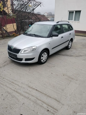 Vând Skoda Fabia 2 facelift euro 5 an 2012
