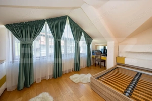 Vilă exclusivistă cu 6 camere și panoramă superbă –  Predeal  - imagine 9