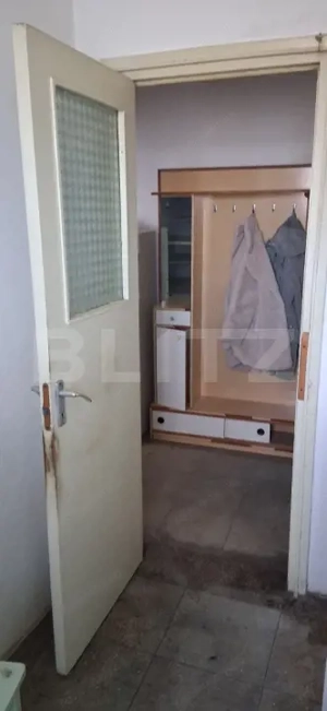 Vanzare urgenta - Apartament cu 4 camere, 76 mp, zona Centrala -Brasov - 118.000 - imagine 16