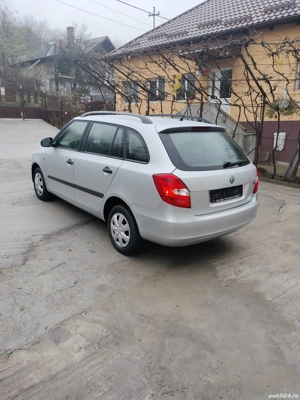 Vând Skoda Fabia 2 facelift euro 5 benzina  - imagine 5