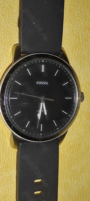 Ceas de mana fosssil ( the minimalist ) curea silicon impecabil 