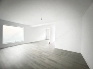 Duplex modern 4 camere, 101mp utili, 300mp teren in Utvin - imagine 3