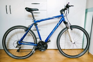 Bicicleta Trekking roti 28, frane hidraulice Magura, echipata shimano