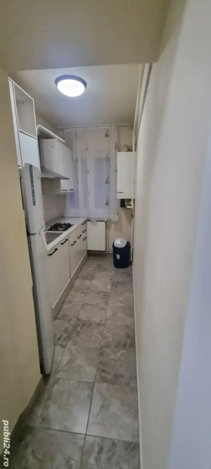 Inchiriez apartament 2 camere zona centrala micro 2, etaj 1 - imagine 5