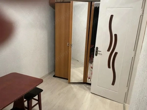 Rovinari - Vanzare apartament 3 camere - Str. Mioritei - imagine 3