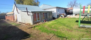 Vand Spatiu comercial + 2000 mp - imagine 4