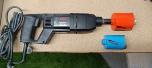 Bormasina pentru gaurit doze de curent cu 2 carote