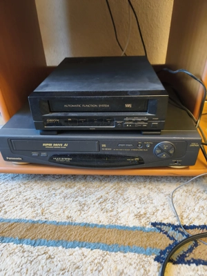 vând aparatură electronică