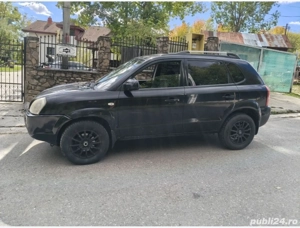 Hyundai Tucson,bine întreținuta - imagine 5