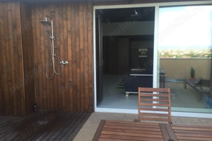 Unic în Arad: Penthouse spectaculos cu terasă panoramică   Micălaca - imagine 6