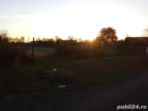 vand teren intravilant cu nr de casa 