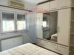 Apartament de inchiriat 4 cam în zona Stefan cel Mare