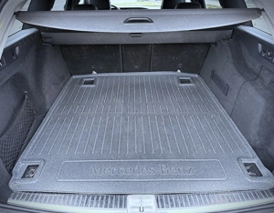 Mercedes-Benz E200, 9G-Tronic din 2017 (Euro6) - imagine 8