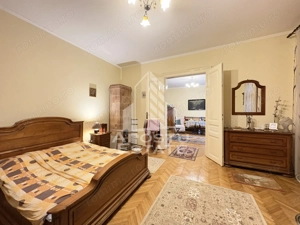 Apartament 2 camere, etaj intermediar, cu garaj in cladire reabilitata - imagine 3