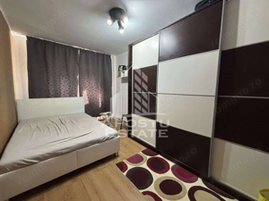 Apartament cu 3 camere, centrala proprie, zona Dambovita - imagine 4