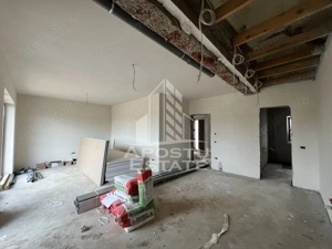 DE VANZARE casa alipita in Covaci cu curte mare - imagine 8