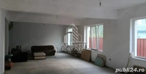 Inchiriez spatiu comercial