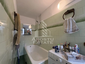 Apartament 2 camere, etaj intermediar, cu garaj in cladire reabilitata - imagine 9