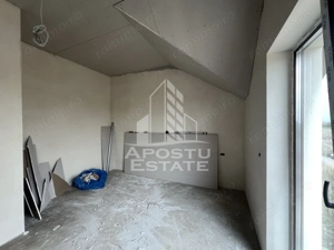 DE VANZARE casa alipita in Covaci cu curte mare - imagine 13