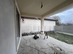 Duplex pe parter în Covaci Timis - imagine 12