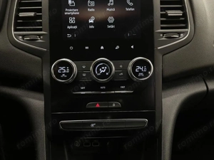 Renault Megane - imagine 16