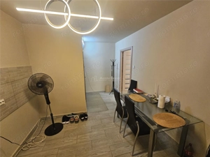 Resita, 2 Cam. Cf. 1, Renovat, Parter, Micro 1 - imagine 7