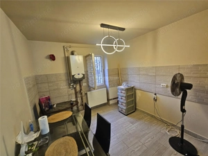 Resita, 2 Cam. Cf. 1, Renovat, Parter, Micro 1 - imagine 15