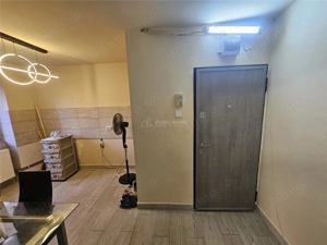 Resita, 2 Cam. Cf. 1, Renovat, Parter, Micro 1 - imagine 9