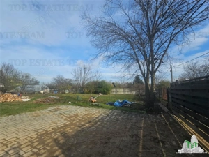 Teren 2000mp intre case langa Padurea Teghes