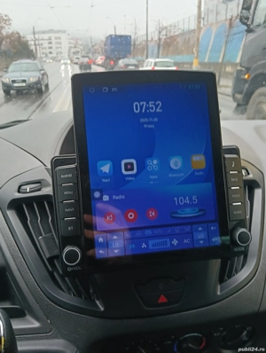 Vand navigatie dedicata Ford Custom 