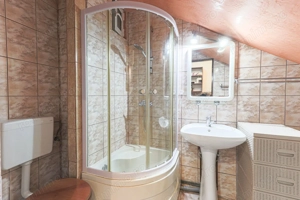 Apartament cu 2 camere la curte comună, pe str. Barabas Bela - imagine 6