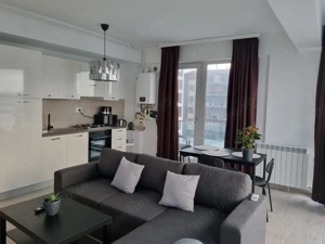 Apartament cu vedere la mare,etaj 3/10 - imagine 2