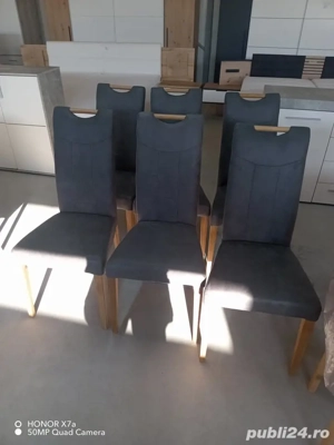 6 scaune noi din lemn de vânzare 