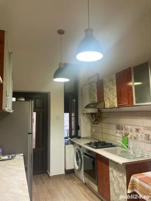 Vand apartament , 3 camere  , etaj 1, ultracentral - imagine 8