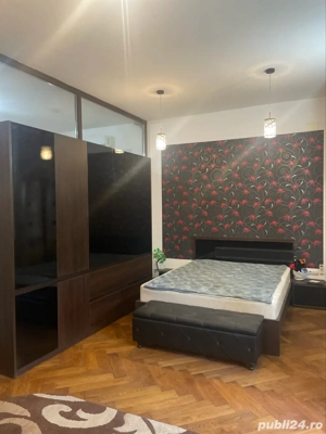 Vand apartament , 3 camere  , etaj 1, ultracentral - imagine 6