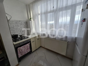 Apartament decomandat de vanzare mobilat pivnita Vasile Aaron Sibiu  - imagine 14