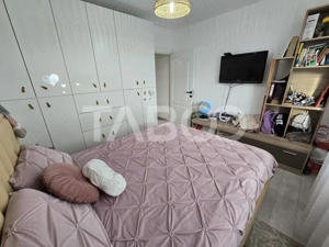 Apartament decomandat de vanzare mobilat pivnita Vasile Aaron Sibiu  - imagine 12