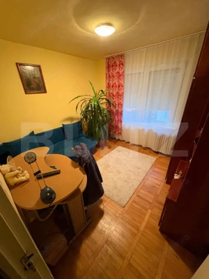 Apartament 4 camere, 80 mp, spațios, etaj intermediar - imagine 4