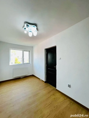 De vânzare Apartament 3 Camere, Etaj 3, Tecuci, Gheorghe Petrascu, Penny Market - imagine 2