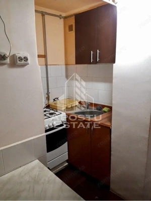 Apartament 2 camere,etaj 2, centrala proprie,zona Lipovei - imagine 9