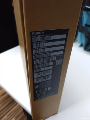Laptop Asus vivobook 18 M1807H Amd Ryzen 7 260 nou desigilat.