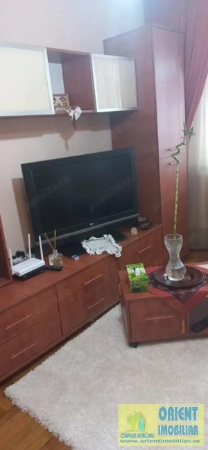 Tomis 3, Zmeurei, 2 camere, gaze, mobilat, Constanta - imagine 2
