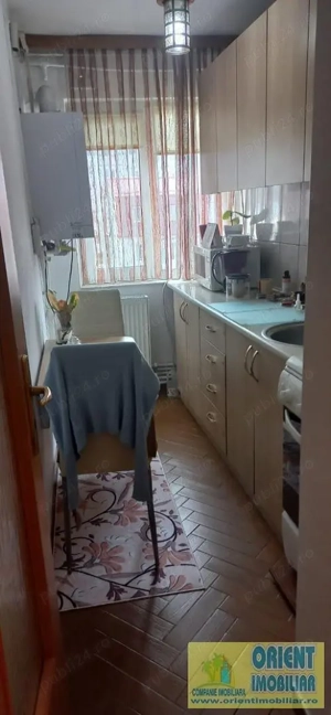 Tomis 3, Zmeurei, 2 camere, gaze, mobilat, Constanta - imagine 5