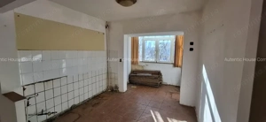 Navodari-Centru- 2 camere cf 1, et.3.... 