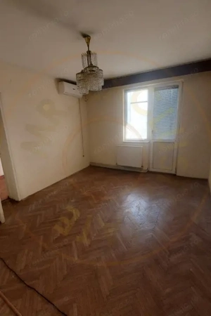 Apartament 3 camere la cativa pasi de centru Pitesti