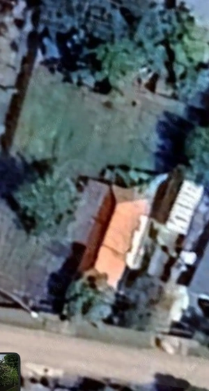 Casa,dependinte si 1000mp teren