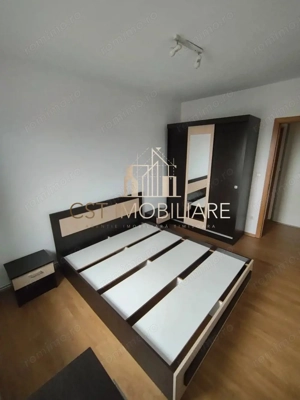 Apartament 3 camere, decomandat, renovat, etaj 5 - Centrala proprie - imagine 2