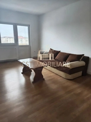 Apartament 3 camere, decomandat, renovat, etaj 5 - Centrala proprie - imagine 3